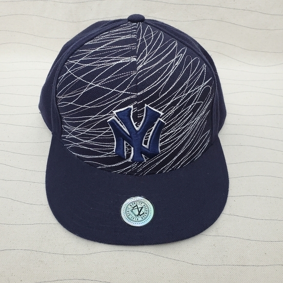 American Needle Mens New York Yankees 7 1/2 Fitted Baseball Cap Hat Navy Blue - Picture 1 of 11